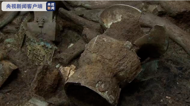 央視：三星堆最大青銅器出土前敷個“面膜” 3D打印保護套首次用于文物提取