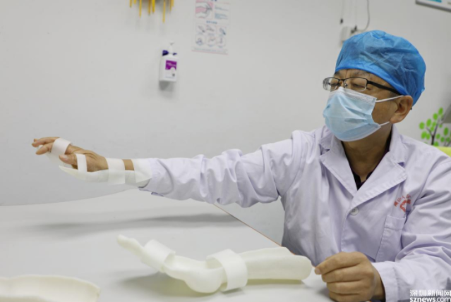 “量身定制”矯形輔具 協和深圳醫院3D打印給康復病人減負