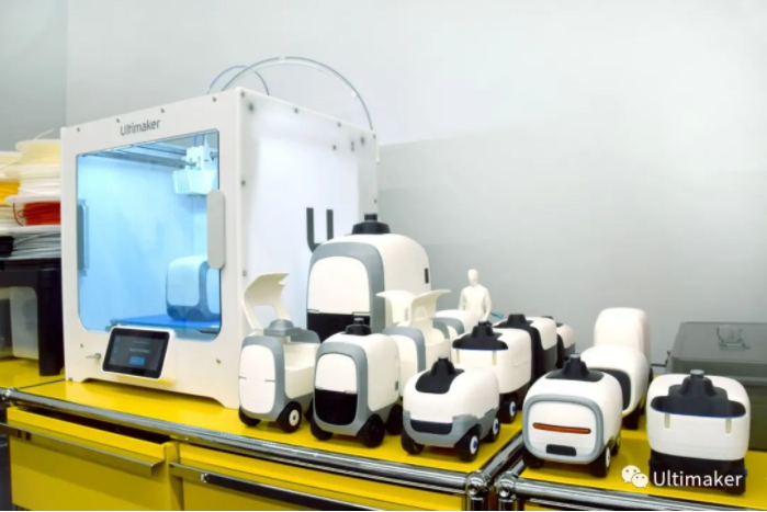 利用Ultimaker S3開發自動送貨機器人，解決物流最后一英里問題